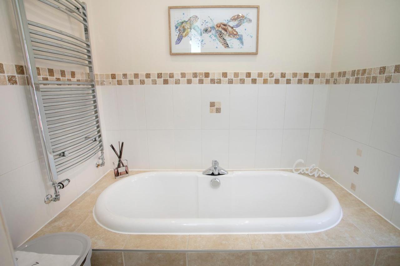 Spring Villa Leicester Extérieur photo